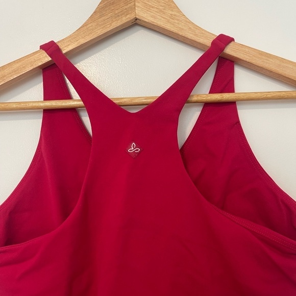 Prana Sabin Chakara Tank Top Racerback Top in Rich Fuchsia Size Small - Picture 6 of 7